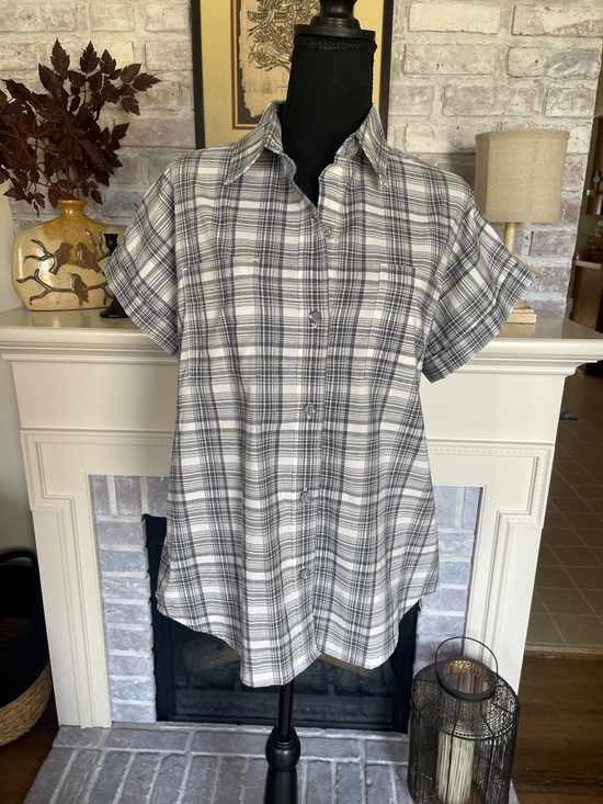 Ridgecut Toughwear Women’s Plaid Short Sleeve Button Down Shirt with Pockets Med - Picture 2 of 13